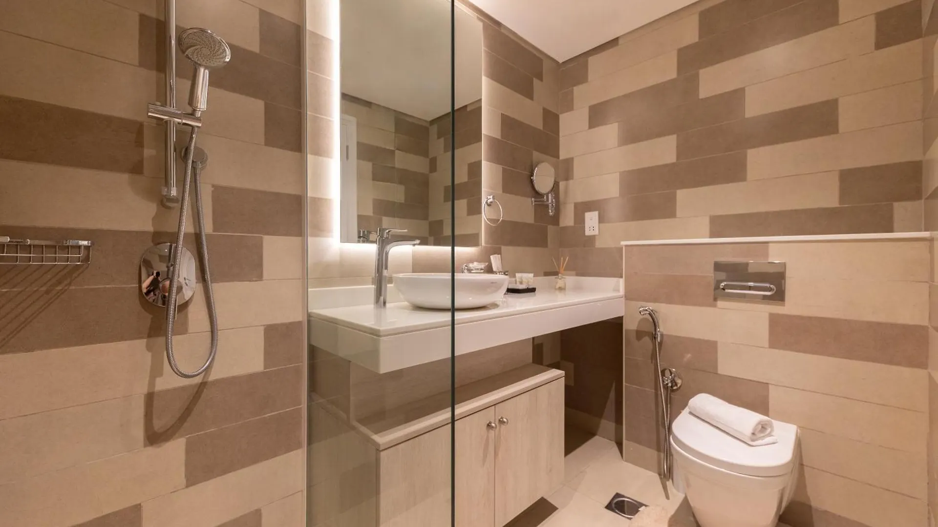 Lägenhet Elegant Beachside Studio In Prime Palm Location Dubai