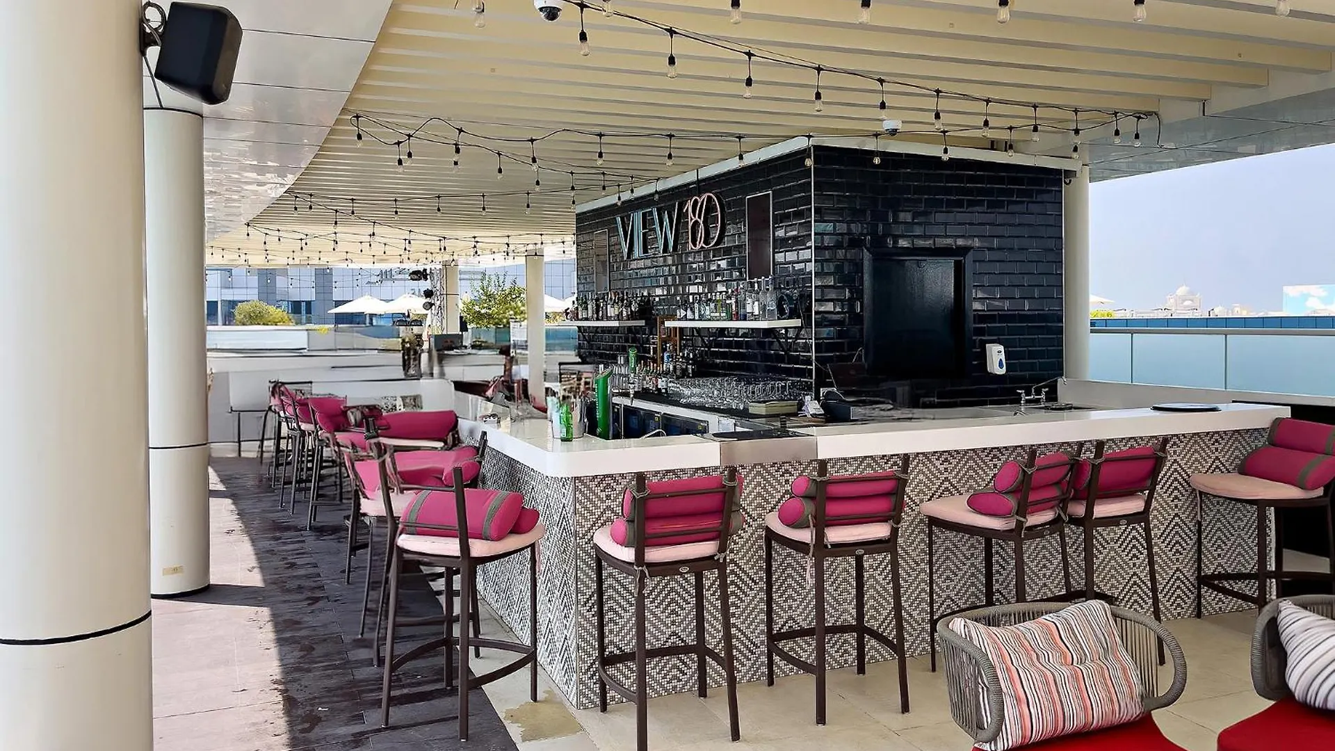 Lägenhet Elegant Beachside Studio In Prime Palm Location Dubai